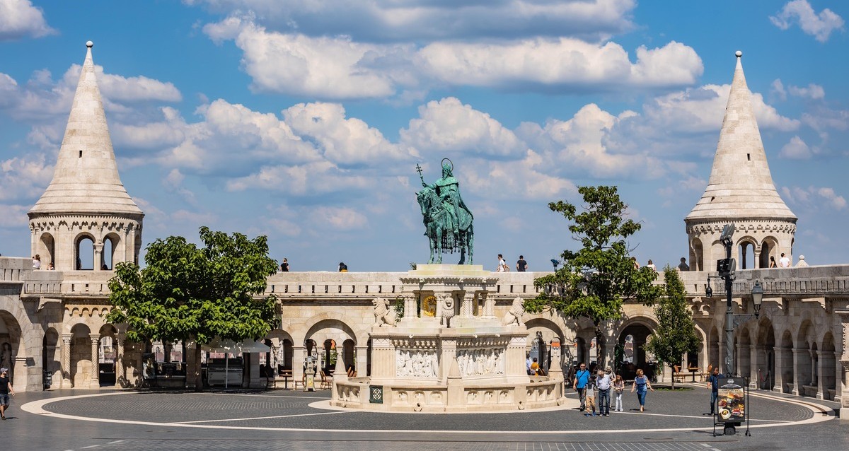 Többszörös rekordot döntött a hazai turizmus